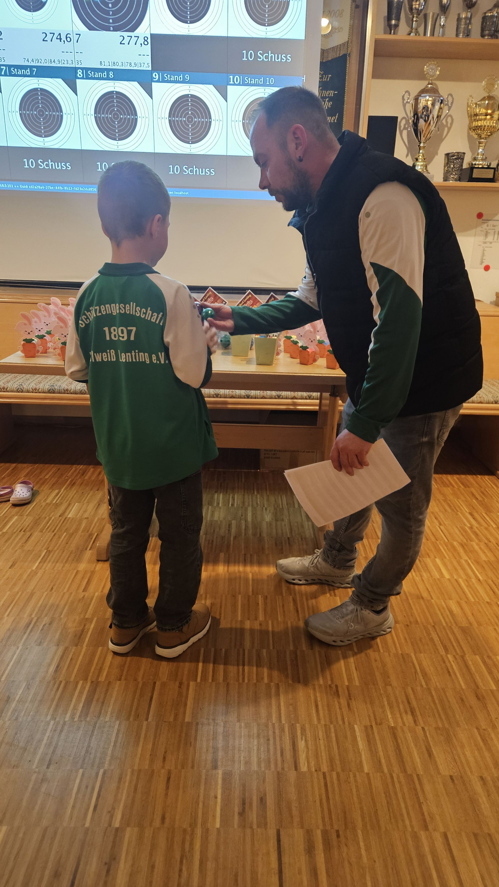 Ostereierschiessen_10.jpg